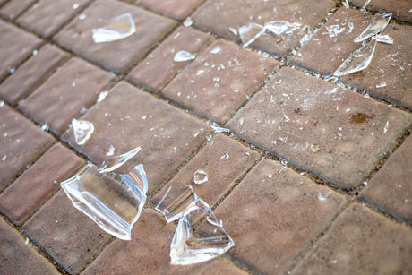 why rattan table glass breaks winter